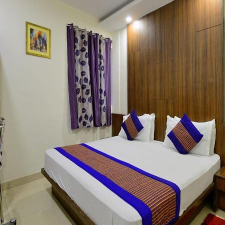 Hotel International Neelam Near New Delhi Railway Station Nova Deli Exterior foto