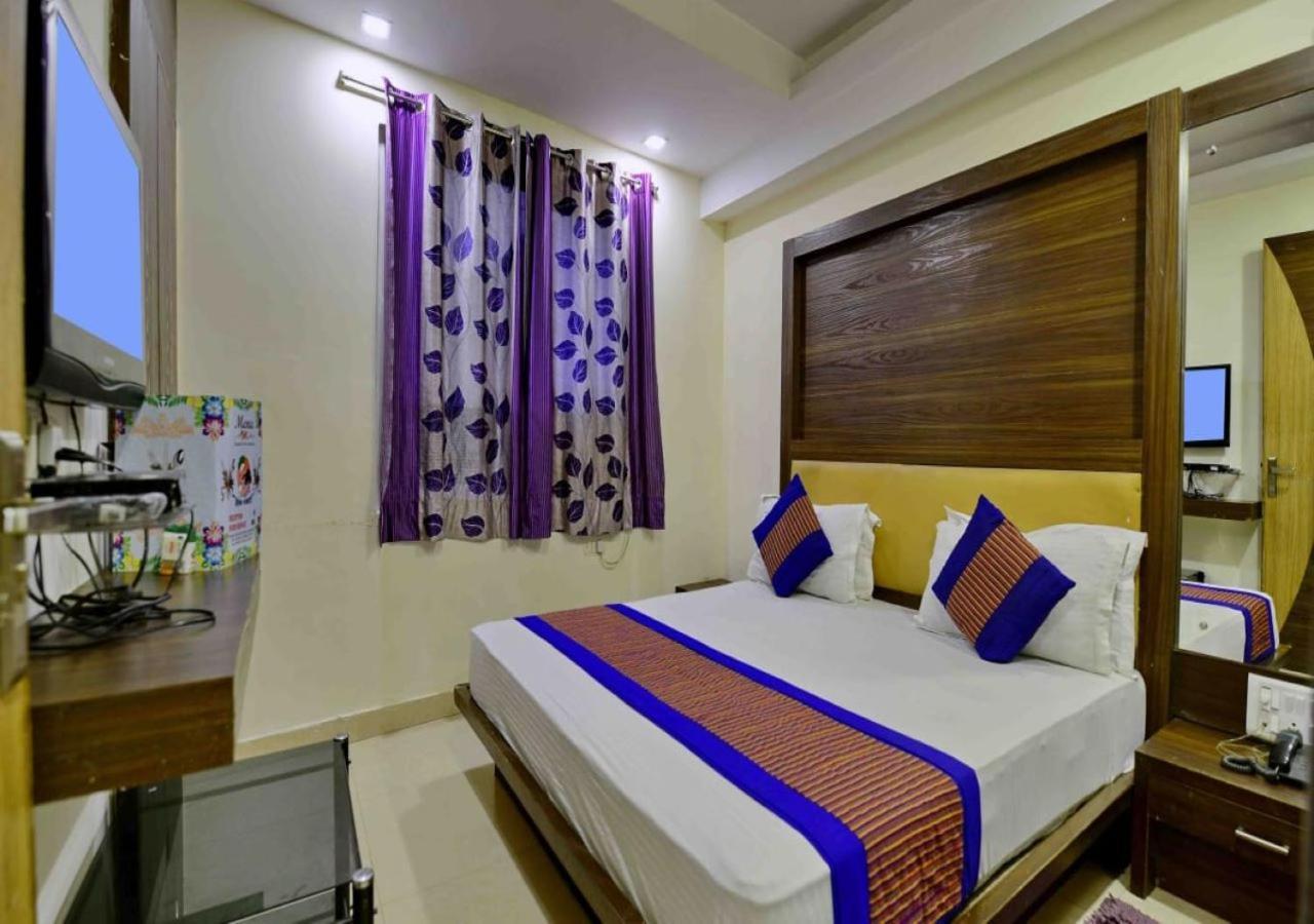 Hotel International Neelam Near New Delhi Railway Station Nova Deli Exterior foto