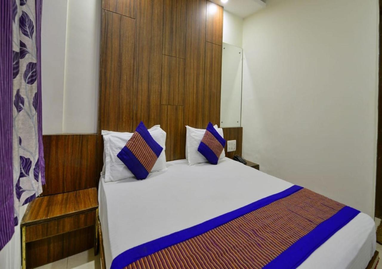 Hotel International Neelam Near New Delhi Railway Station Nova Deli Exterior foto