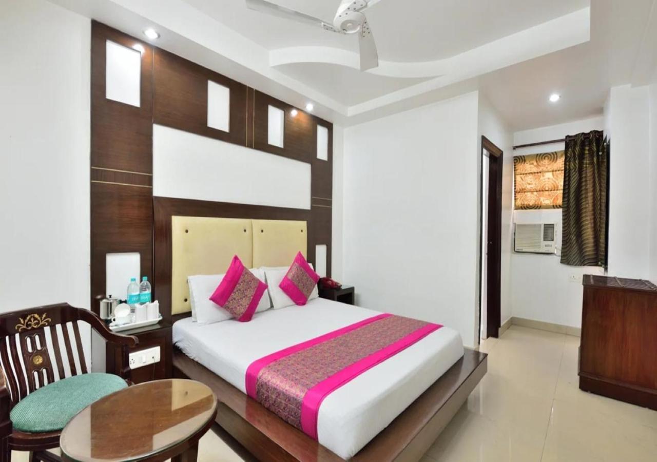Hotel International Neelam Near New Delhi Railway Station Nova Deli Exterior foto