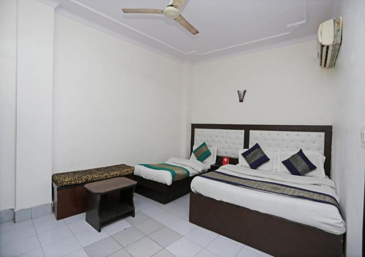 Hotel International Neelam Near New Delhi Railway Station Nova Deli Exterior foto